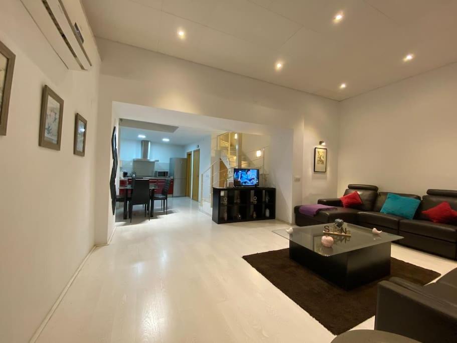 Luxury Complete Building In The Heart Of Sevilla Dış mekan fotoğraf